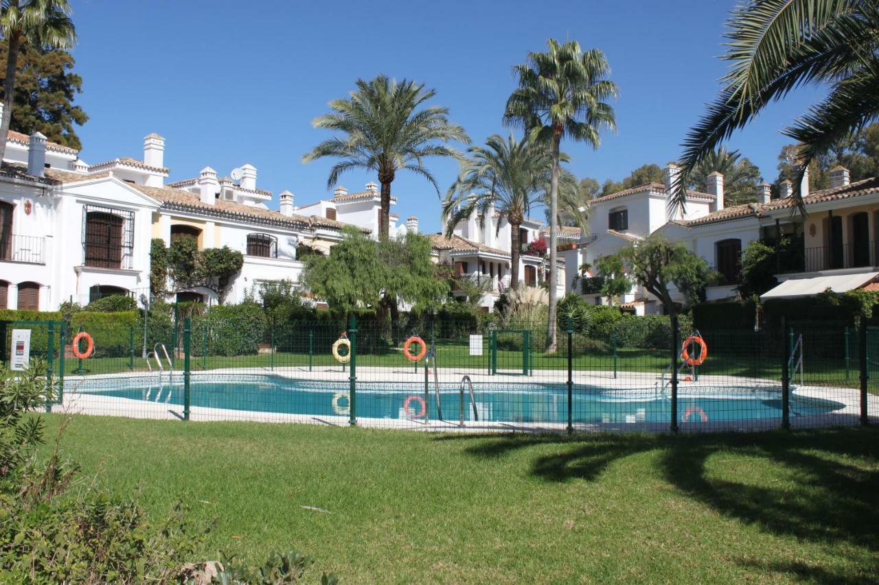 Adosado Junto Al Mar Vila Estepona Exterior foto